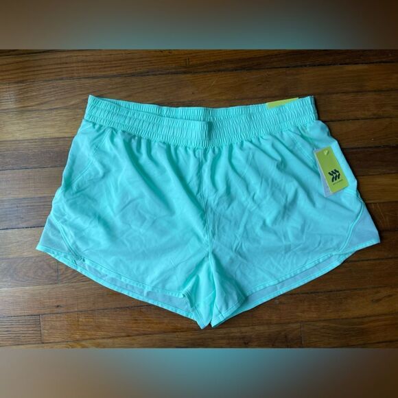 NWT All in Motion mid wise run short XXL - Picture 1 of 7